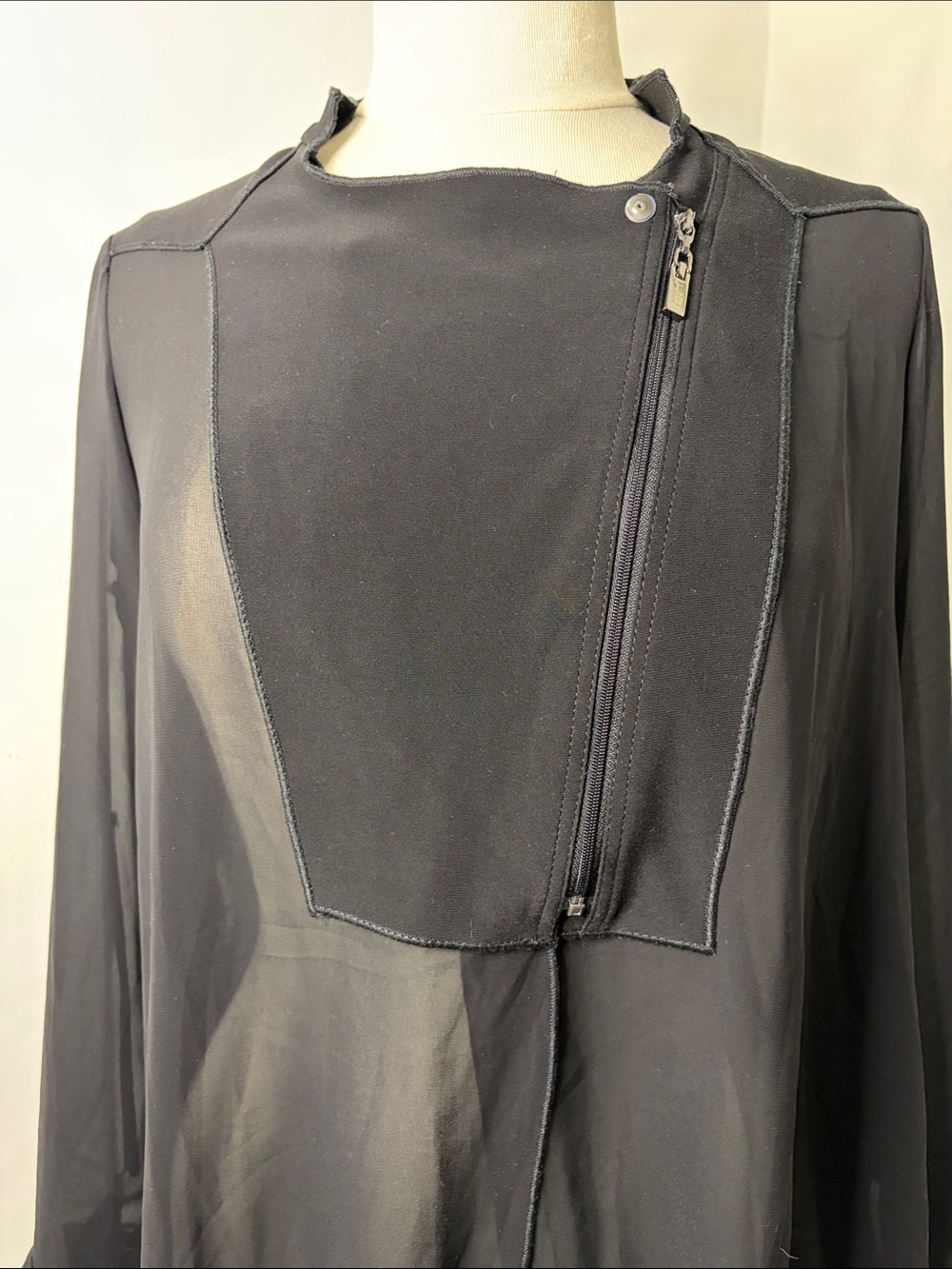 🇨🇦Joseph Ribkoff Black Asymmetrical Blouse - Picture 7 of 10
